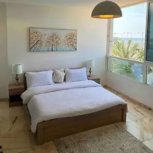 https://luxurious-modern-apartment-w-sea-view-jc-walk.jeddahhotels.net